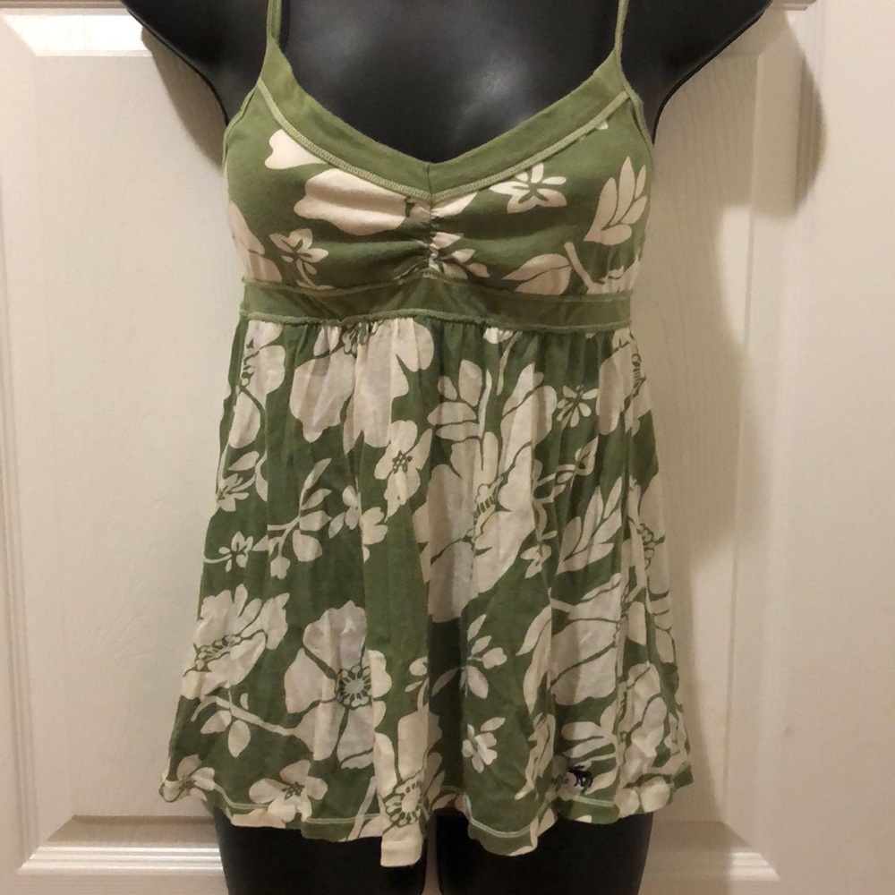 Green floral tank top